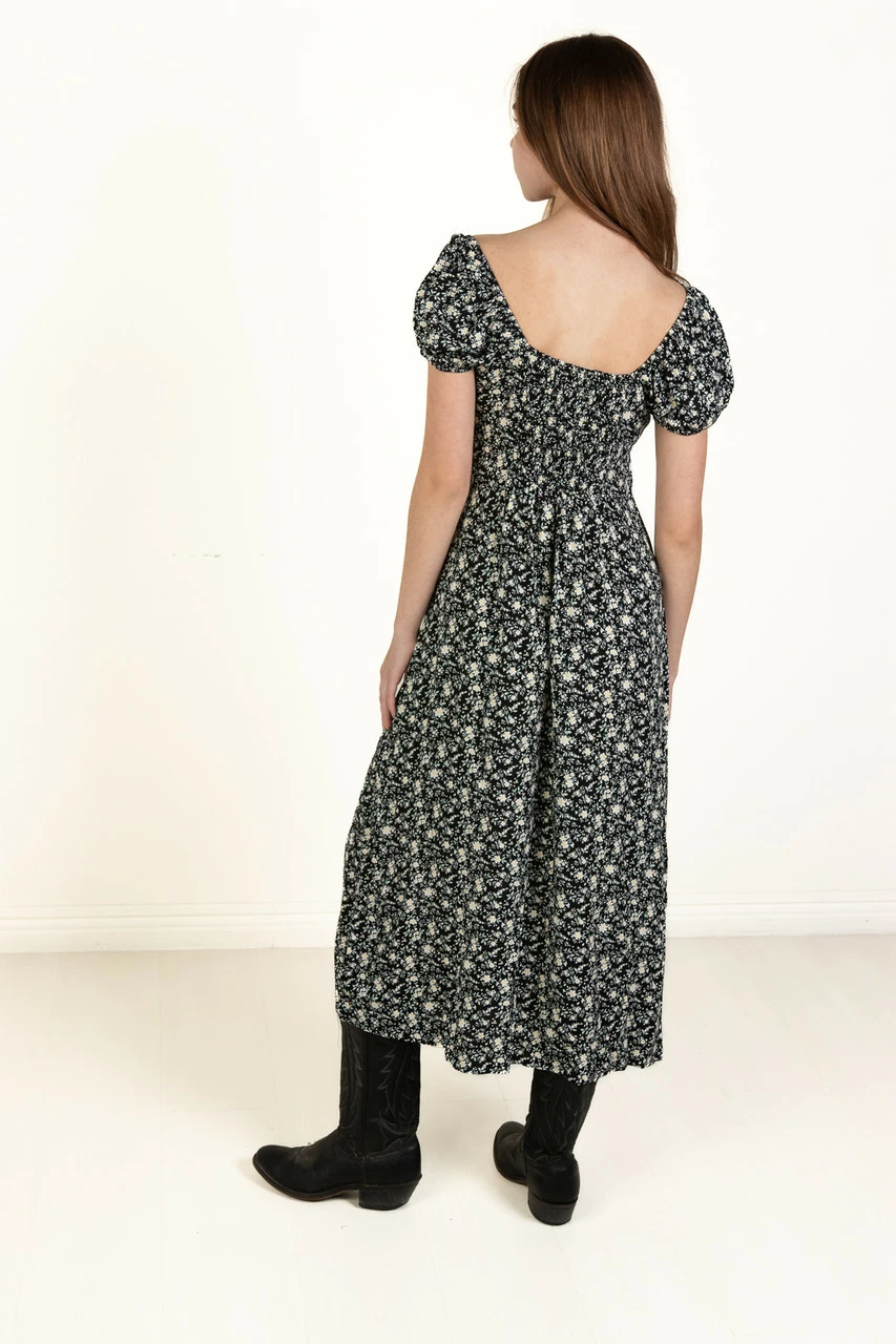 Black Daisy Puff Sleeve Maxi Dress 4 Black Daisy Puff Sleeve Maxi Dress - Image 4