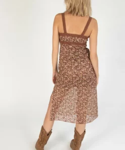 Brown Lace Trim Printed Midi Dress -US Clothing Shop 174 6916 BrownFloralMaxiBack 4896 20239.1689264207