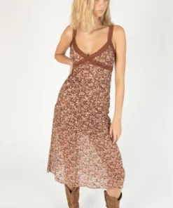 Brown Lace Trim Printed Midi Dress -US Clothing Shop 174 6916 BrownFloralMaxifront 4873 18076.1689264206