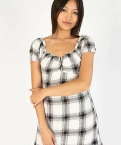 Granite Plaid Puff Sleeve Babydoll Dress -US Clothing Shop 174 6926 PlaidPuffFront2 4718 94927.1689264629