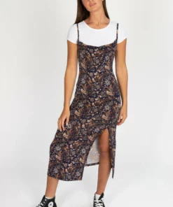 2 Piece Navy Paisley Maxi Dress With Tee 8 2 Piece Navy Paisley Maxi Dress With Tee -US Clothing Shop 174 6947 2PieceMaxi 47117.1694703745