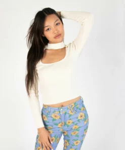 Egret Ribbed Mock Neck Cut Out Sweater -US Clothing Shop 176 2414 CreamCutOutSweatFull 4166 45657.1689271513