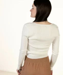 Ivory Cable Sweetheart Sweater -US Clothing Shop 176 2429ivorycablesweaterback 97694.1682113042