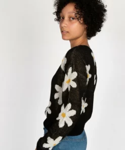 Daisy Pullover Sweater -US Clothing Shop 176 2462 Daisy Sweater Side 56019.1694452643