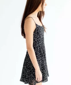 90’s Floral Mini Dress -US Clothing Shop 90s floral mini dress 5 15344.1666807252