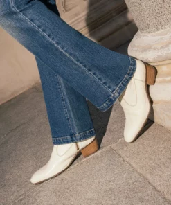 Stonewash Blue Denim Button Front Flared Jeans -US Clothing Shop DSC9980