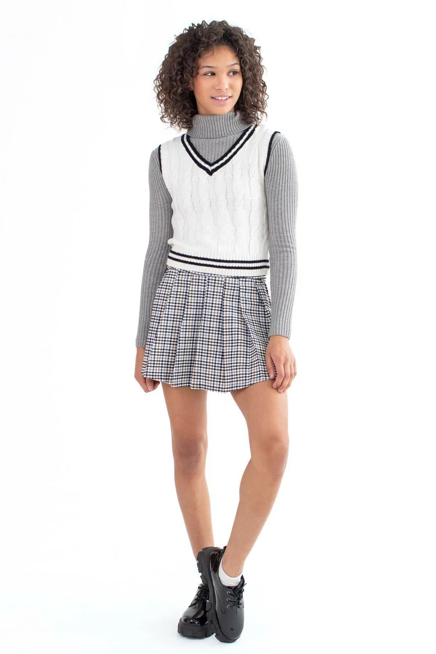 Heather Grey Ribbed Turtleneck Sweater 3 Heather Grey Ribbed Turtleneck Sweater - Image 3