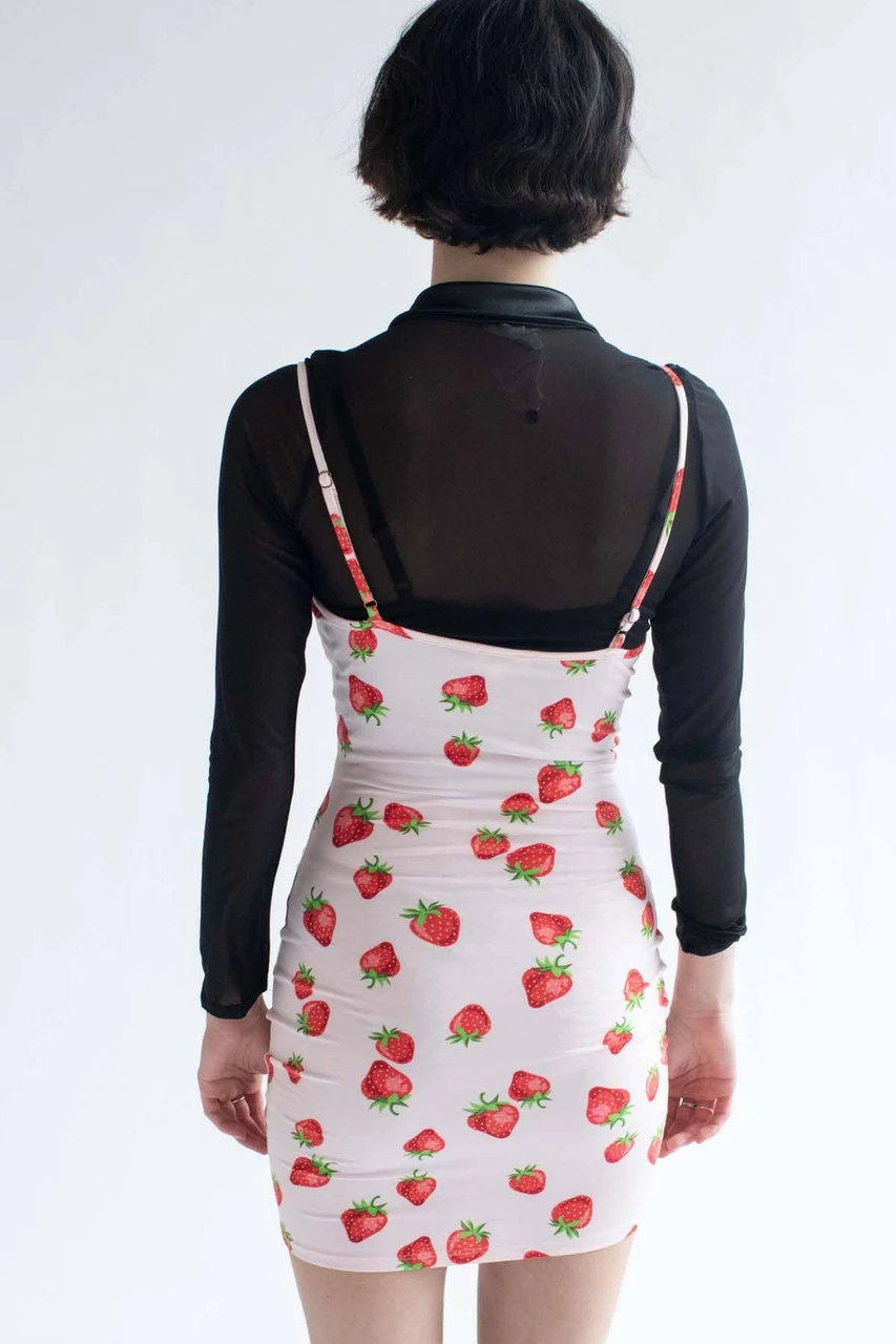 Strawberry Lace Trimmed Mini Dress 4 Strawberry Lace Trimmed Mini Dress - Image 4